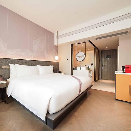 Imperial Traders Elong Hotel Гуанджоу Екстериор снимка