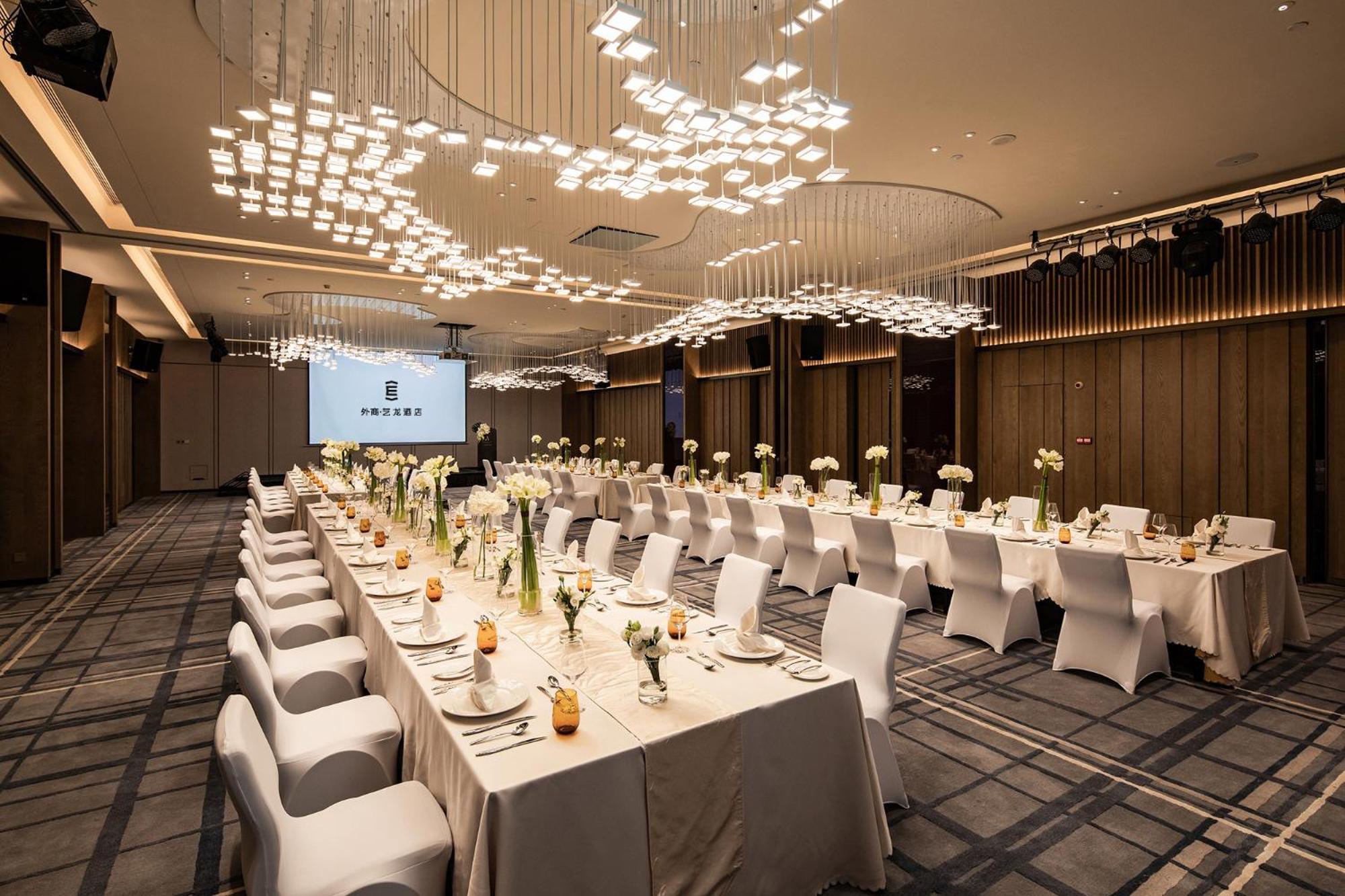 Imperial Traders Elong Hotel - Free Shuttle Bus To Canton Fair Complex & Overseas Buyer Registration Services Екстериор снимка