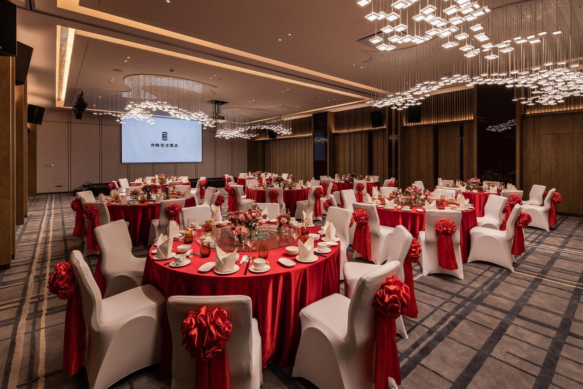 Imperial Traders Elong Hotel - Free Shuttle Bus To Canton Fair Complex & Overseas Buyer Registration Services Екстериор снимка